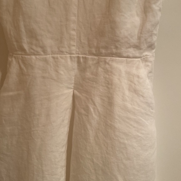 GAP Linen V-Neck Dress - White 6 - Waist 14” x 35”L - Pit2Pit 17” with pockets - Picture 9 of 14